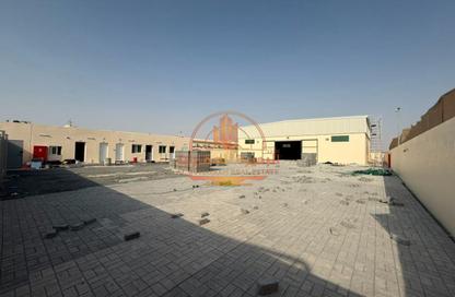 Factory - Studio - 2 Bathrooms for rent in Al Sajaa Industrial - Al Sajaa - Sharjah