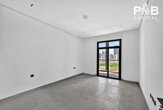 100854255 - Property Image 3