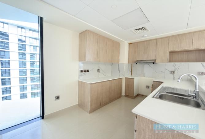 70274568 - صورة العقار 3