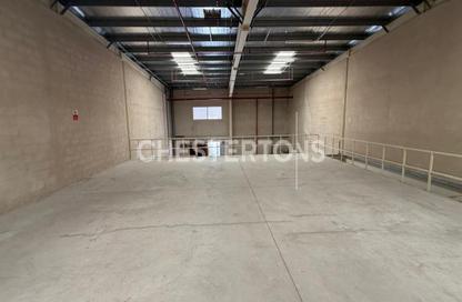 Warehouse - Studio for rent in Dubai Investment Park (DIP) - Dubai