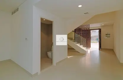 فيلا - 4 غرف نوم - 5 حمامات للايجار في جاردن فيو فيلا - قرية جبل علي - جبل علي - دبي