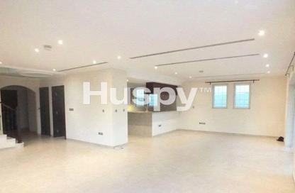 Villa - 4 - 4 for sale in District 4 - Jumeirah Park - Dubai