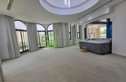 Villa - 7+ - 7+ for rent in Sector E - Emirates Hills - Dubai