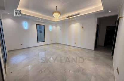 Villa - 5 Bedrooms - 7 Bathrooms for sale in Al Yasmeen 1 - Al Yasmeen - Ajman