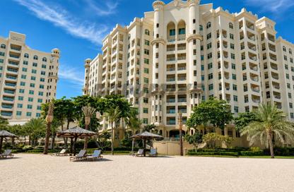 Apartment - 2 Bedrooms - 2 Bathrooms for rent in Al Das - Shoreline Apartments - Palm Jumeirah - Dubai