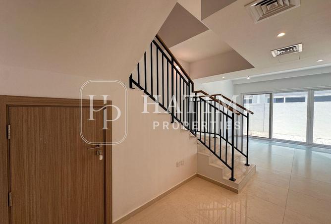 132001342 - Property Image 3