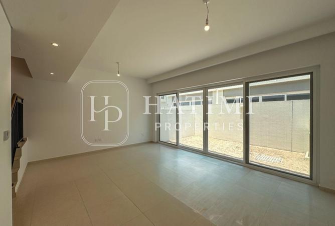 132001342 - Property Image 2