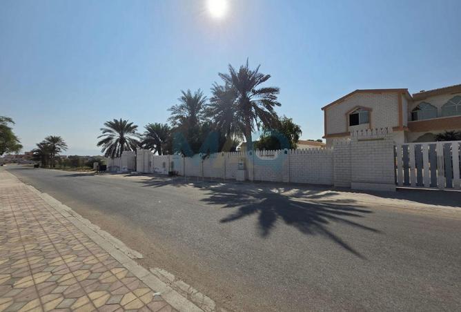 73861610 - صورة العقار 2