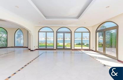 Villa - 5 Bedrooms - 5 Bathrooms for rent in Garden Homes Frond D - Garden Homes - Palm Jumeirah - Dubai