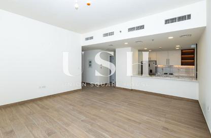 Apartment - 2 - 2 for rent in The Regent - Town Square - Dubai