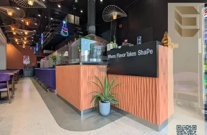 Shop - Studio for rent in Umm Suqeim 2 - Umm Suqeim - Dubai