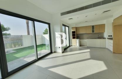 Townhouse - 3 Bedrooms - 4 Bathrooms for rent in Sun - Arabian Ranches 3 - Dubai