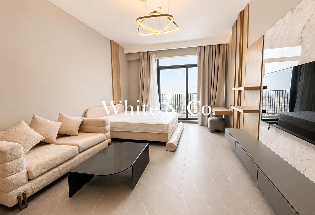 Sleek Design | Arjan Park View | Best Unit photo 3