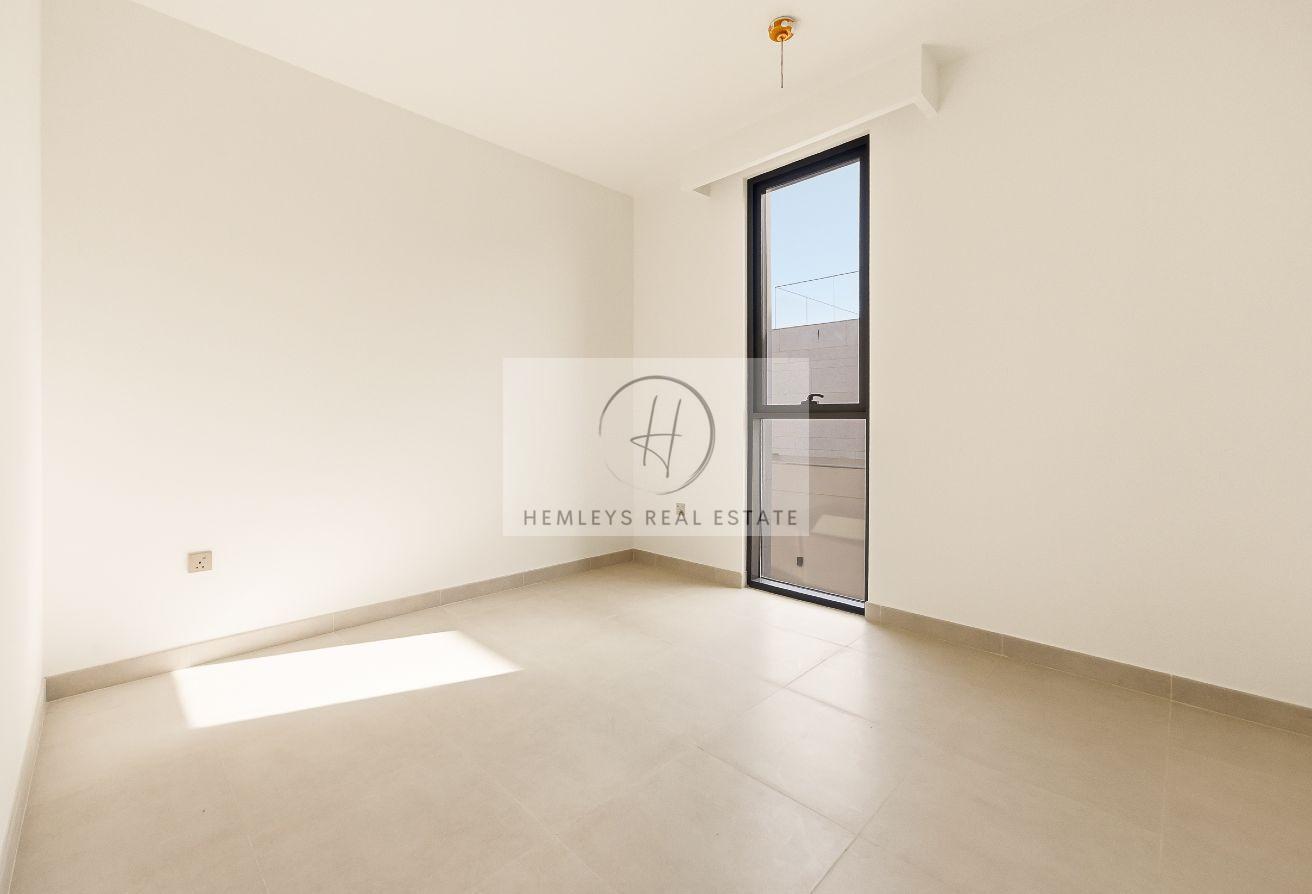 Landscaped | Prime Location | Corner photo 13