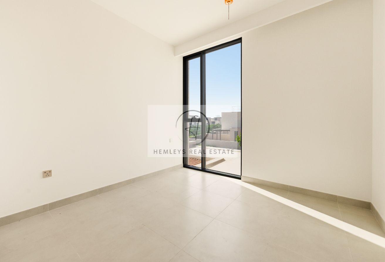 Landscaped | Prime Location | Corner photo 15