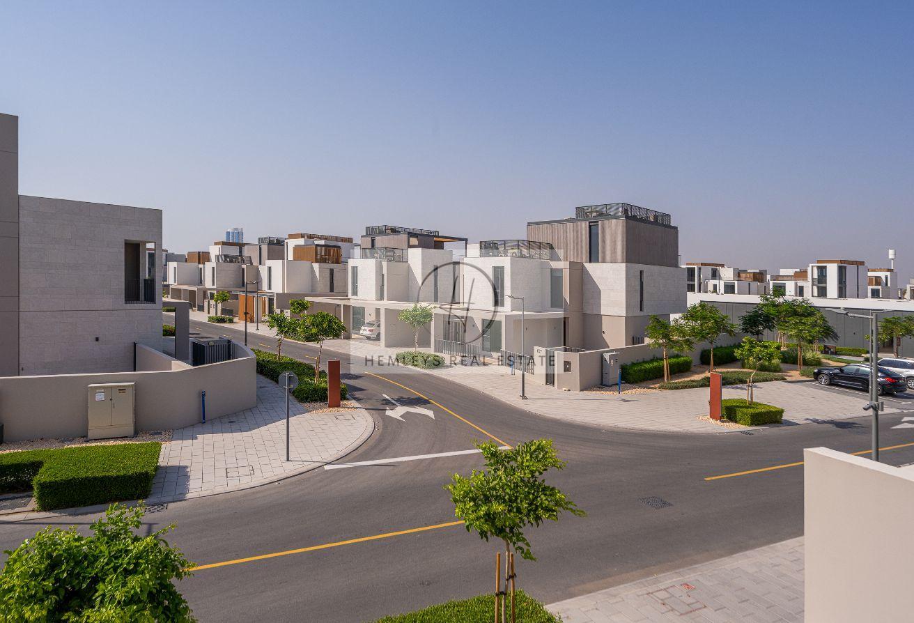 Landscaped | Prime Location | Corner photo 17