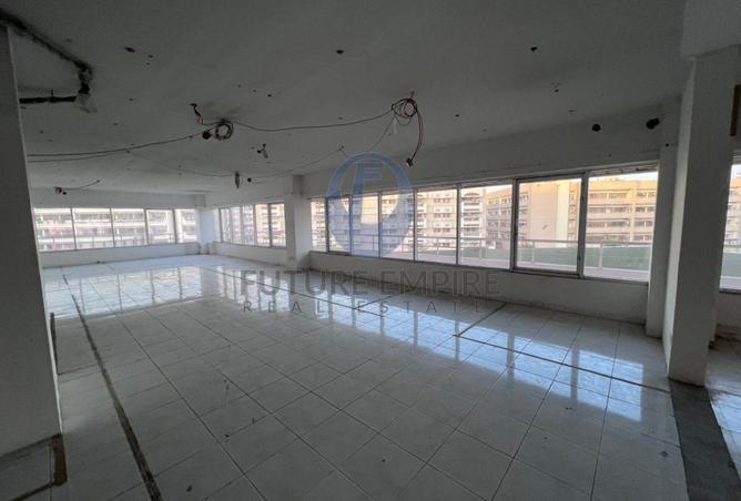 61664001 - Property Main Image