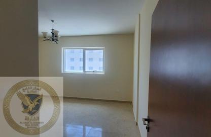 Apartment - 1 Bedroom - 2 Bathrooms for rent in Al Qulaya'ah - Al Sharq - Sharjah