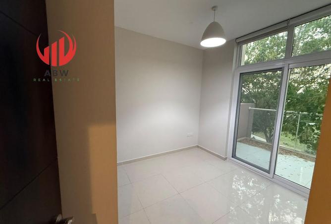 144605974 - Property Image 2