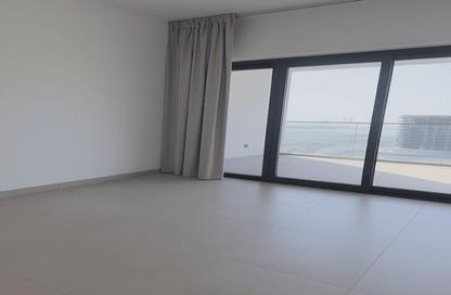 Apartment - 1 - 2 for rent in Binghatti Creek - Al Jaddaf - Dubai