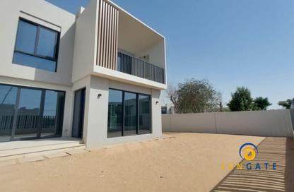 Townhouse - 4 - 4 for rent in Jebel Ali Village Townhouses - Jebel Ali Village - Jebel Ali - Dubai