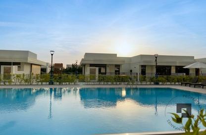 Apartment - 2 Bedrooms - 2 Bathrooms for sale in Holland Gardens - Town Square - Dubai