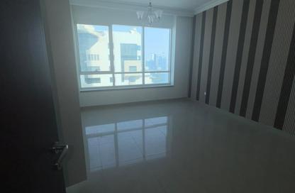Apartment - 2 - 4 for sale in Al Muhannad Tower - Al Majaz 3 - Al Majaz - Sharjah