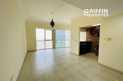 Apartment - 1 Bedroom - 2 Bathrooms for rent in Lakeshore Tower 1 - JLT Cluster Y - Jumeirah Lake Towers - Dubai Apartment - 1 Bedroom - 2 Bathrooms for rent in Lakeshore Tower 1 - JLT Cluster Y - Jumeirah Lake Towers - Dubai