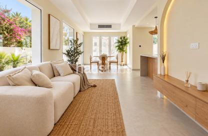 Villa - 3 - 3 for sale in Springs 3 - The Springs - Dubai