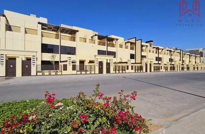 Townhouse - 3 Bedrooms - 4 Bathrooms for rent in Jumeirah Village Circle - Dubai