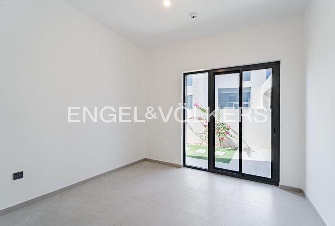 101710954 - Property Image 2