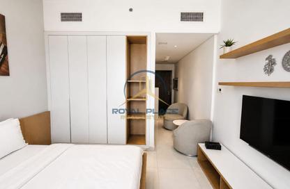 Apartment - Studio - 1 Bathroom for rent in Blue Waves Tower - Dubai Land Residence Complex - Dubai Apartment - Studio - 1 Bathroom for rent in Blue Waves Tower - Dubai Land Residence Complex - Dubai