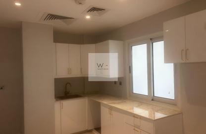Villa - 5 Bedrooms - 6 Bathrooms for rent in Palma Residences - Palm Jumeirah - Dubai