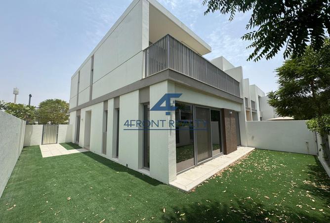 54928410 - Property Main Image