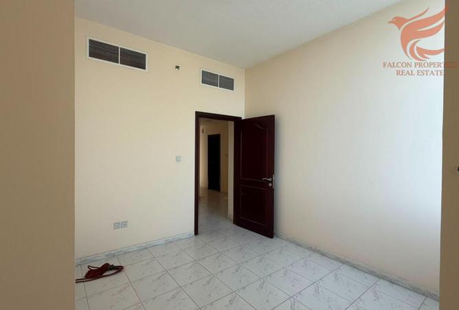 121979917 - Property Image 3