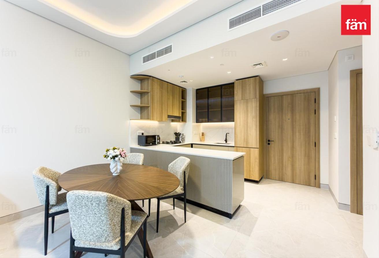 2br+Maids | Vacant | August Rent Free | Furnished photo 4