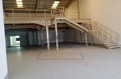 Warehouse - Studio - 2 Bathrooms for rent in Umm Dir - Umm Al Quwain