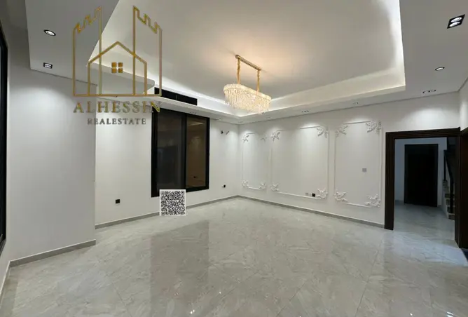 145999941 - Property Image 3