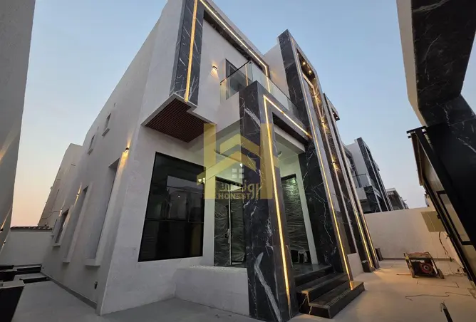 146012171 - Property Image 3