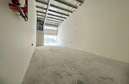 Warehouse - Studio for rent in Al Jurf Industrial - Ajman