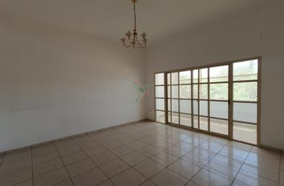 Villa - 5 Bedrooms - 5 Bathrooms for rent in Hai Al Musalla - Al Mutawaa - Al Ain