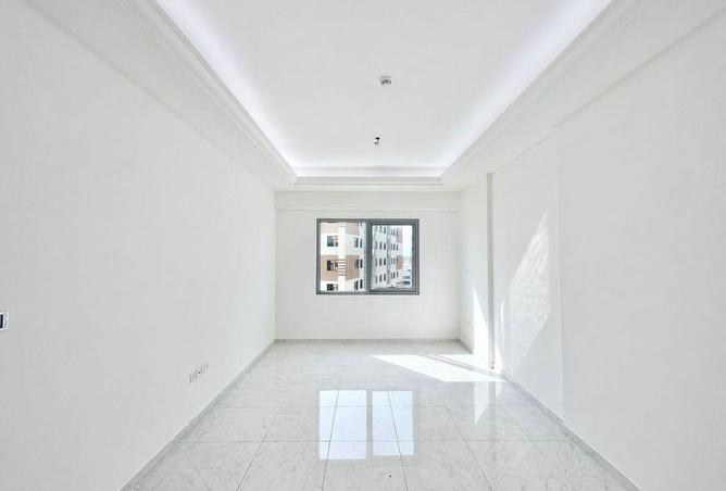 104704829 - Property Main Image