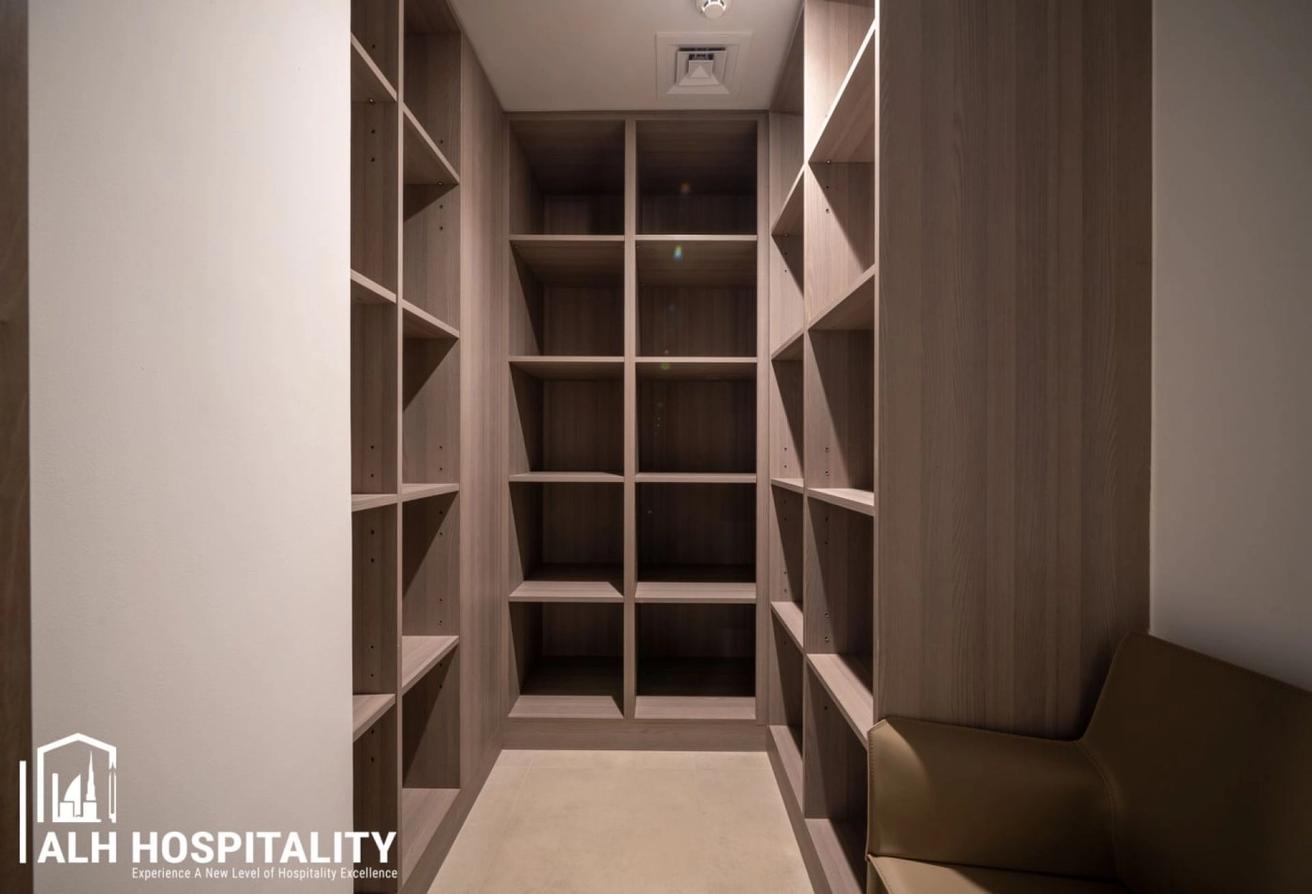 Upgraded Interiors | Massive Layout | Marina Views photo 27