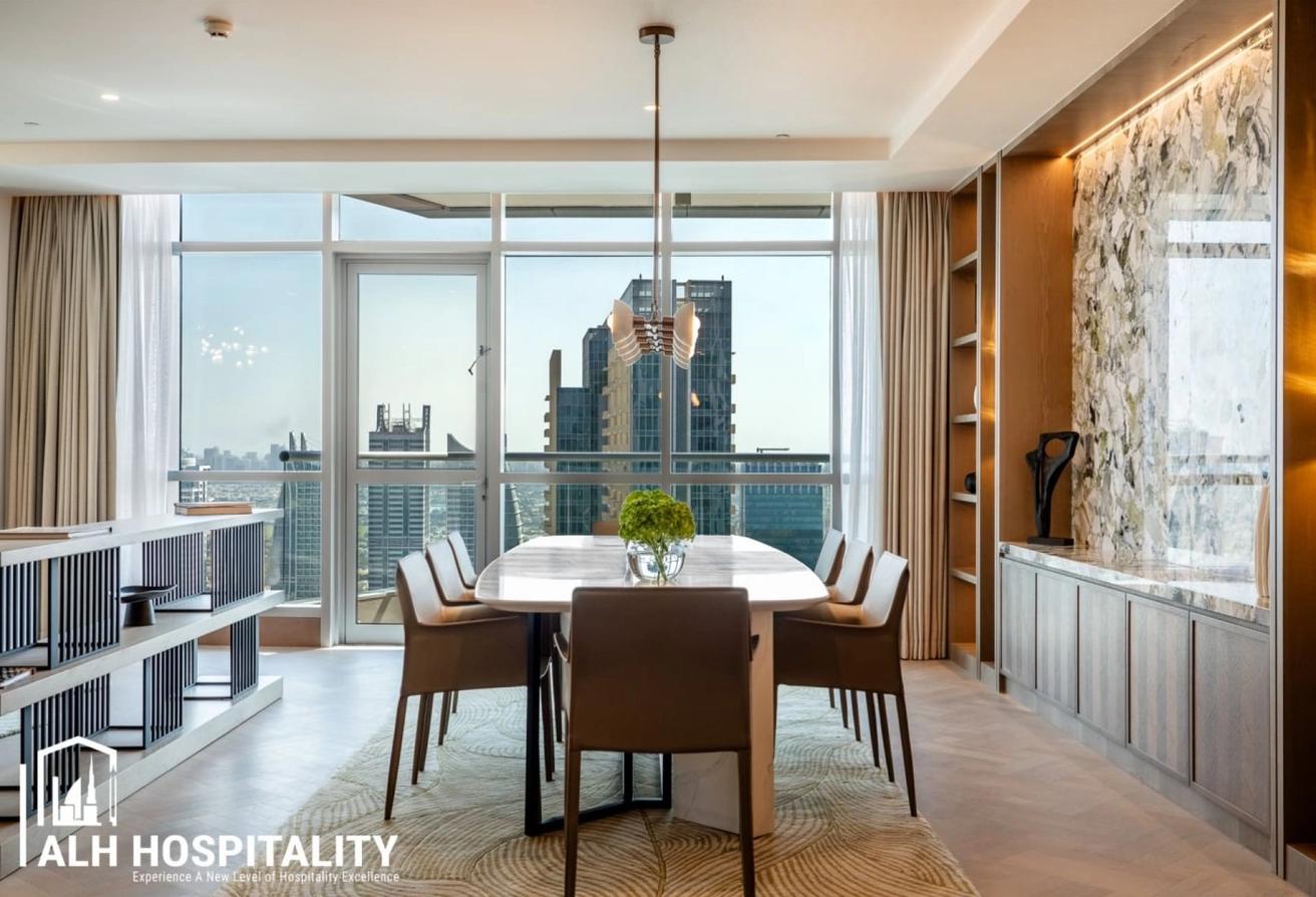 Upgraded Interiors | Massive Layout | Marina Views photo 4