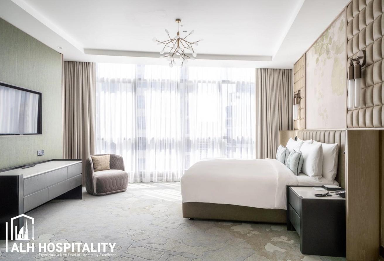 Upgraded Interiors | Massive Layout | Marina Views photo 11