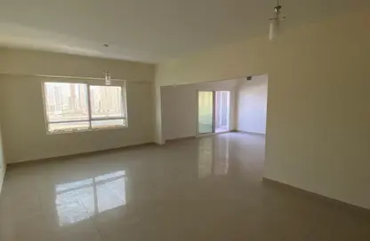 شقة - 3 غرف نوم - 3 حمامات للايجار في برج المروة 3 - أبراج المروة - الخان - الشارقة