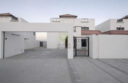 Villa - 3 Bedrooms - 4 Bathrooms for rent in Fay Al Reeman II - Al Shamkha - Abu Dhabi
