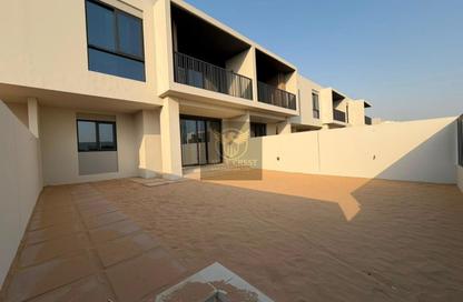 فيلا - 4 - 5 للايجار في تاون هاوس قرية جبل علي - قرية جبل علي - جبل علي - دبي فيلا - 4 - 5 للايجار في تاون هاوس قرية جبل علي - قرية جبل علي - جبل علي - دبي
