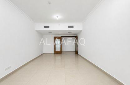 Apartment - 2 Bedrooms - 3 Bathrooms for rent in Al Mamzar - Al Mamzar - Sharjah - Sharjah