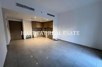 شقة - 2 - 2 للايجار في جزيرة مريم - الخان - الشارقة